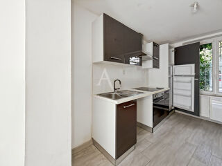  Appartement à louer 2 pièces 39 m²