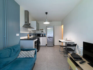  Appartement à louer 3 pièces 53 m²