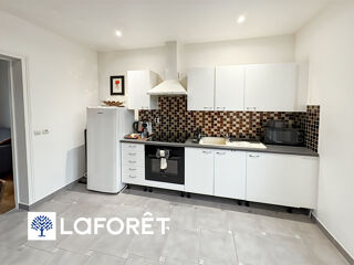  Appartement à louer 1 pièce 27 m²