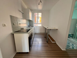  Appartement à louer 2 pièces 38 m²