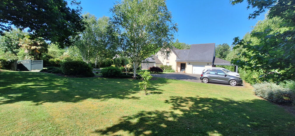 Fouesnant, jolie maison d'architecte de 170 m², sur un jardin paysagé de 3000 m², mer à pied !