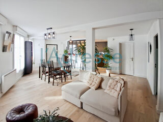  Appartement à louer 4 pièces 86 m²