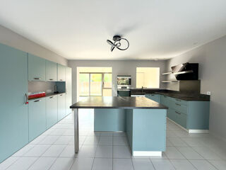  Maison  vendre 6 pices 120 m