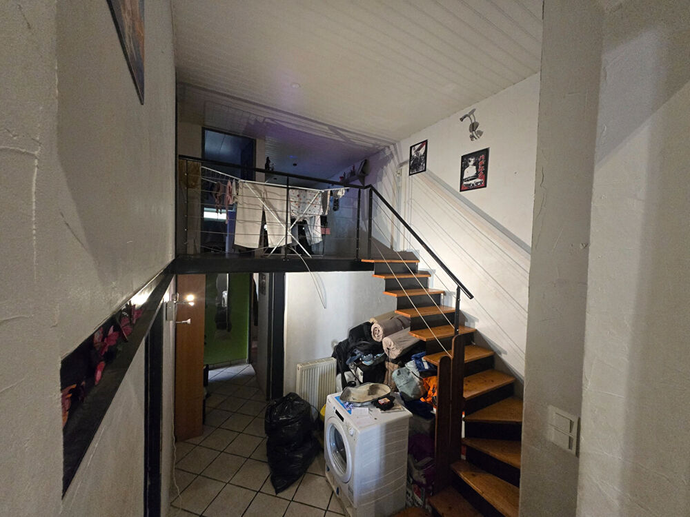 Vente Appartement Rive-de-Gier (42800) - Appartement T5 de 126 m² - Quai Fleurdelix - Immeuble bourgeois 1949 Rive de gier
