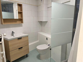  Appartement à louer 1 pièce 27 m²