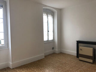  Immeuble à vendre 15 + pièces 515 m²