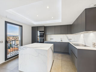  Appartement � vendre 6 pi�ces 144 m�