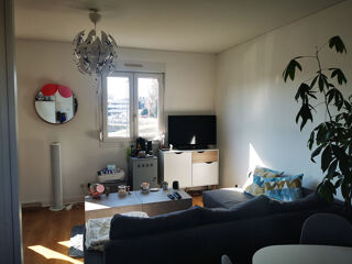  Appartement à louer 2 pièces 51 m²