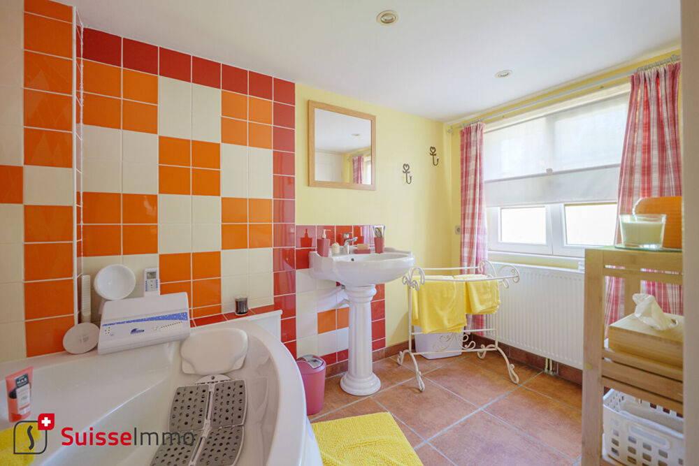 � vendre  Maison Suarce (90100)