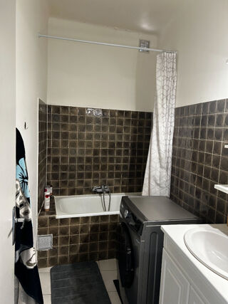  Appartement à louer 2 pièces 52 m²