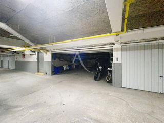  Parking / Garage  vendre 26 m