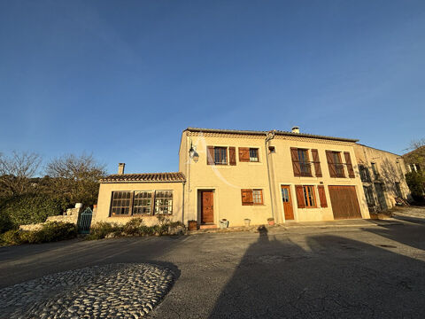   Proche CARCASSONNE, Maison avec deux logements, jardin et garage. Maison - 9 pi�ce(s) - 159 m�