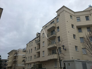  Appartement à louer 3 pièces 61 m²