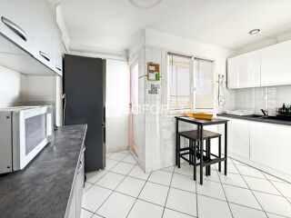  Appartement à louer 4 pièces 120 m²