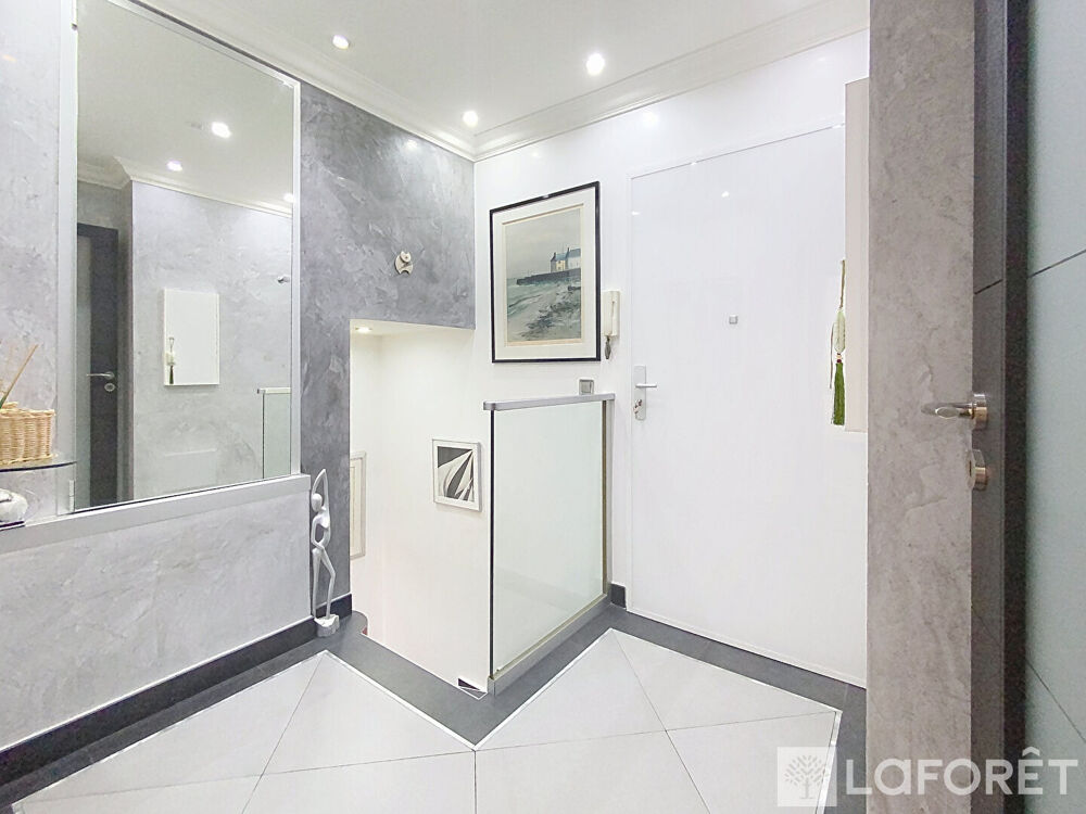 à vendre  Appartement Roquebrune-Cap-Martin (06190)