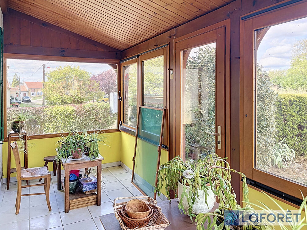 Maison Is-en-Bassigny 8 pièce(s) 160,40 m2