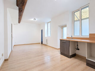  Appartement à louer 2 pièces 31 m²