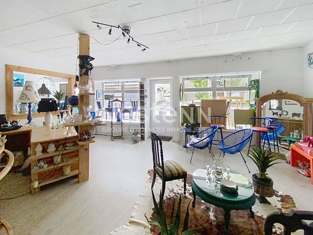 Vente Maison EXCLUSIVITE ! Centre de Tence  Immeuble en pierre à rénover avec local commercial Tence