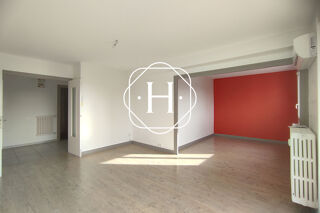  Appartement à louer 3 pièces 76 m²