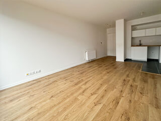  Appartement à louer 2 pièces 38 m²