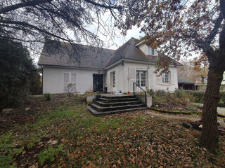  Maison � vendre 8 pi�ces 198 m�