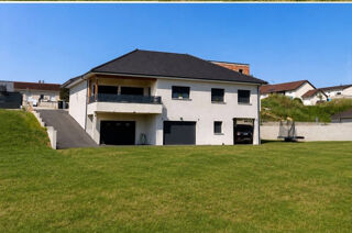  Villa à vendre 5 pièces 145 m²