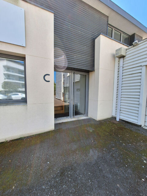 SAINT MALO PARAME  BUREAU A LOUER 1545 35400 Parame