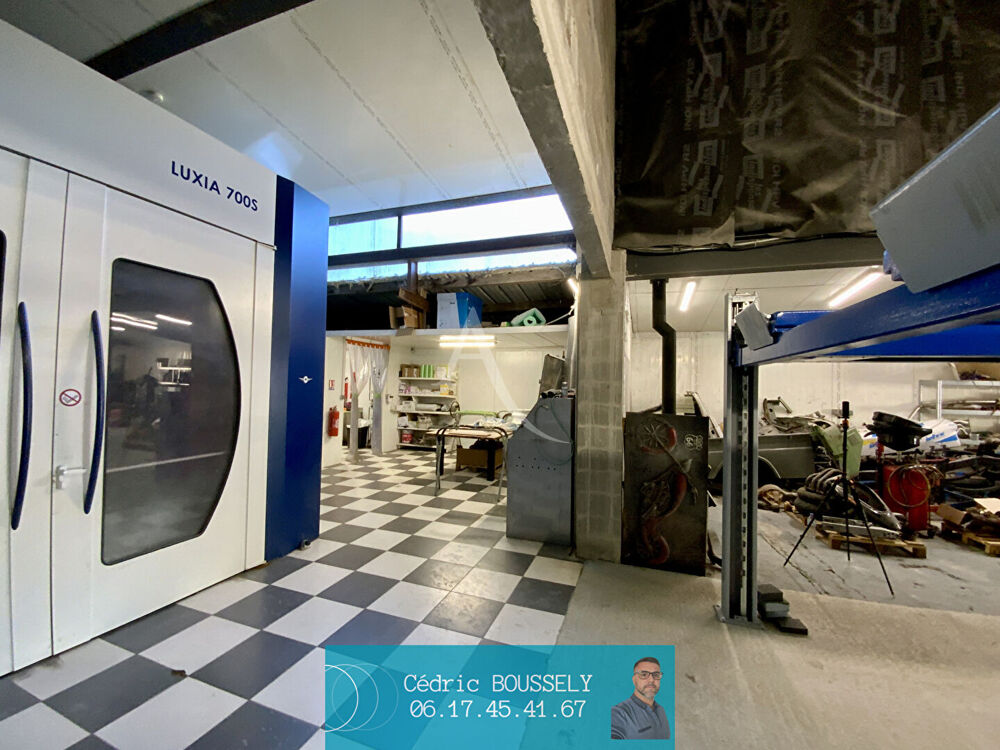   Local commercial Saintes 275 m2 Saintes