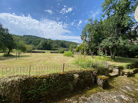   Ensemble immobilier proximit� d'Orgelet / 10 pi�ces / 4 chambres Maison - 10 pi�ce(s) - 192 m�