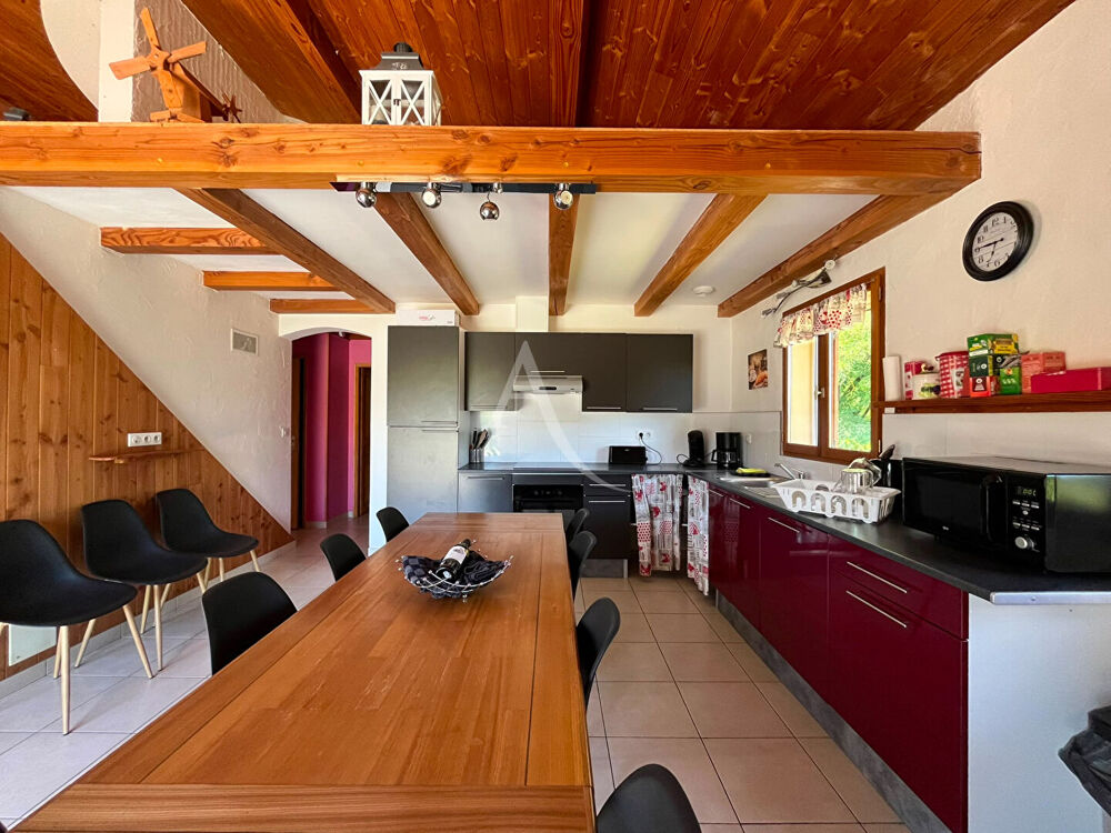 Maison de charme de 218 m² ? 3 logements ? Activité gîte en cours ? Terrain 2250 m²
