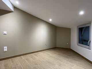  Immeuble � vendre 5 pi�ces 105 m�