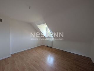 Maison à louer 6 pièces 112 m²