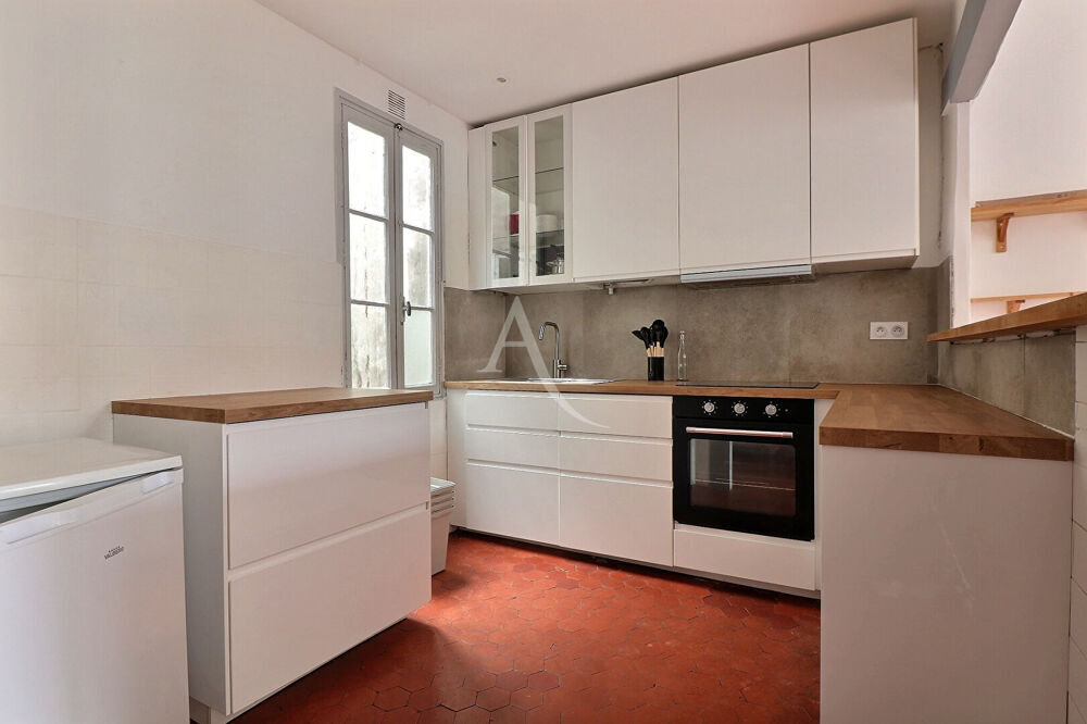 "SOUS OFFRE" APPARTEMENT 3 PIECES + BUREAU - CAVE - 13001 MARSEILLE - RUE LAFAYETTE