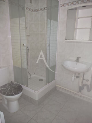  Appartement à louer 1 pièce 19 m²