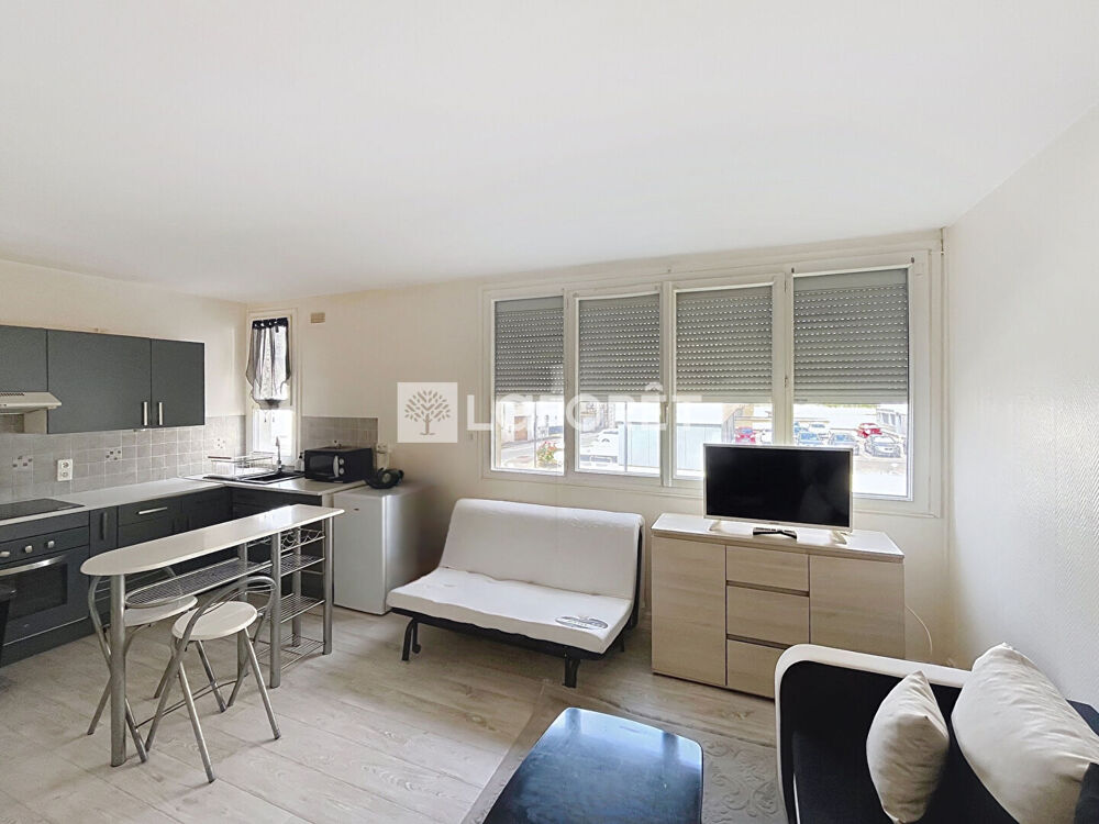 Grand studio 27.2 m² Quartier Madeleine à Orléans
