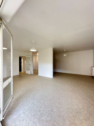  Appartement  vendre 2 pices 64 m