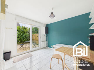  Immeuble � vendre 6 pi�ces 140 m�