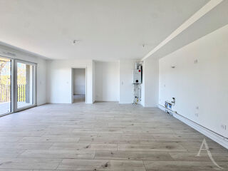  Appartement � vendre 4 pi�ces 80 m�