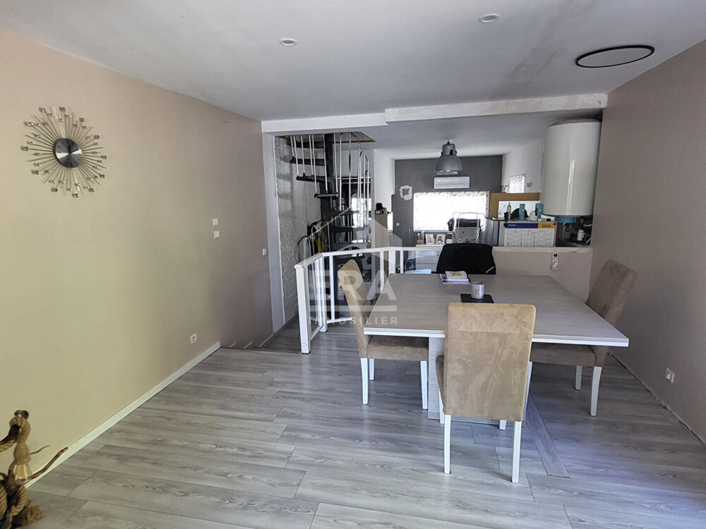 Maison Chateau Arnoux 4 pièce(s) 115 m2 avec jardin