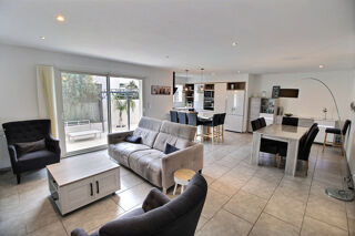  Maison  vendre 5 pices 106 m