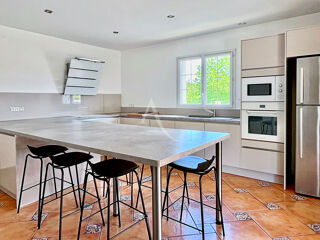  Maison � vendre 5 pi�ces 145 m�