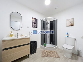  Appartement à louer 2 pièces 44 m²