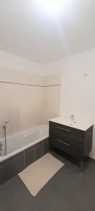  Appartement � vendre 4 pi�ces 79 m�