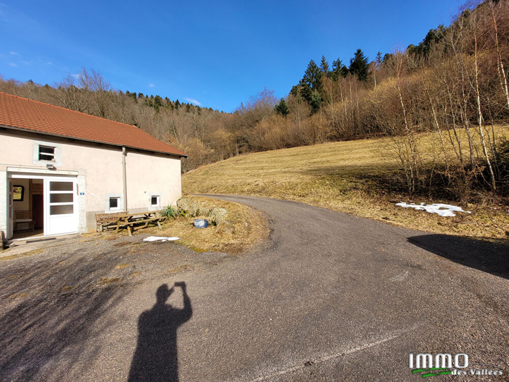 Ferme avec terrain de 6200 m²