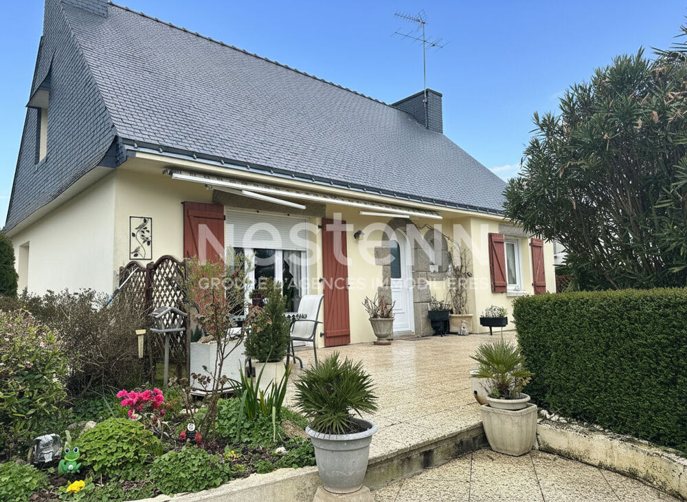 Vente Maison Maison familiale Questembert, vie de plain-pied, sous-sol, sur terrain constructible Questembert