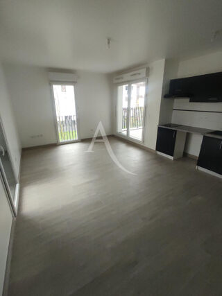 Location Appartement Appartement  3 pièces 58.45 m2 Ris orangis