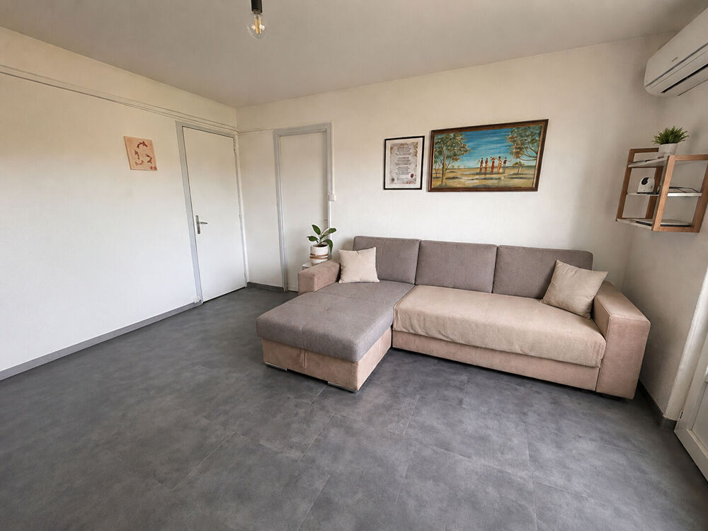 NIMES, QUARTIER ROUTE D'UZES APPARTEMENT TYPE 4 DE 60 M2 CLIMATISE