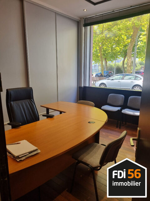 EXCLUSIVITE - BUREAU LUMINEUX AVEC VITRINE- 21 m&sup2; - 46000 56100 Lorient