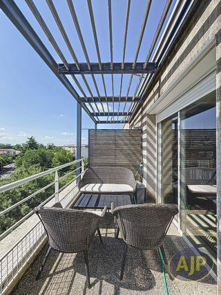  Appartement � vendre 4 pi�ces 81 m�