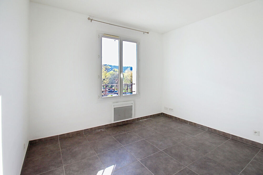 À LOUER - EN EXCLUSIVITÉ A VIDAUBAN TRIPLEX DE 68,43m2